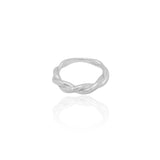 Anel Liso Torcido Tamanho 24 Ródio Branco