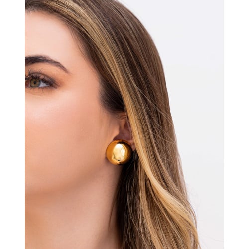 Brinco Meia Bola Lisa Tamanho G Banhado a Ouro 18K