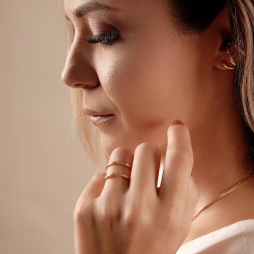 Anel Ajustável Dois Filetes Lisos Tamanho M Banhado a Ouro 18K