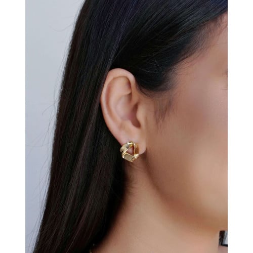 Brinco Entrelaçado Vazado Liso 1.5 cm Banhado a Ouro 18K