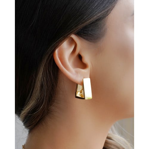 Brinco Argola Click Triangular Reta Lisa 2.4 cm Banhado a Ouro 18K