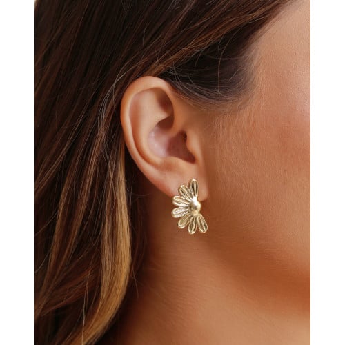 Brinco Meia Flor Lisa 2.5 cm Banhado a Ouro 18K