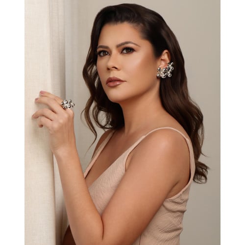 Anel Ajustável Flor Pérola Tamanho G Ródio Branco