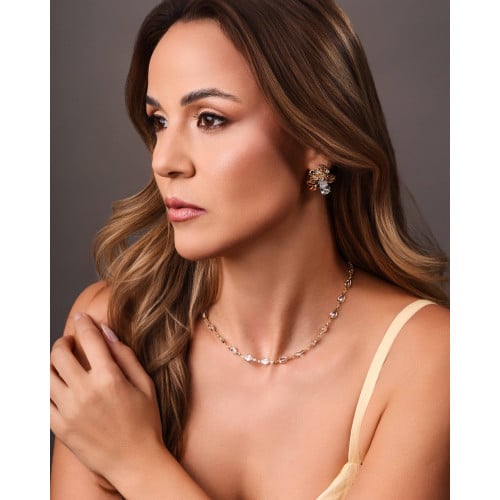 Brinco Flor Gota Pontos de Luz Cristal Banhado a Ouro 18K