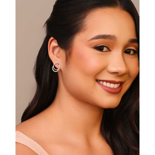 Brinco Círculos Entrelaçados Cravejados Cristal Ródio Branco