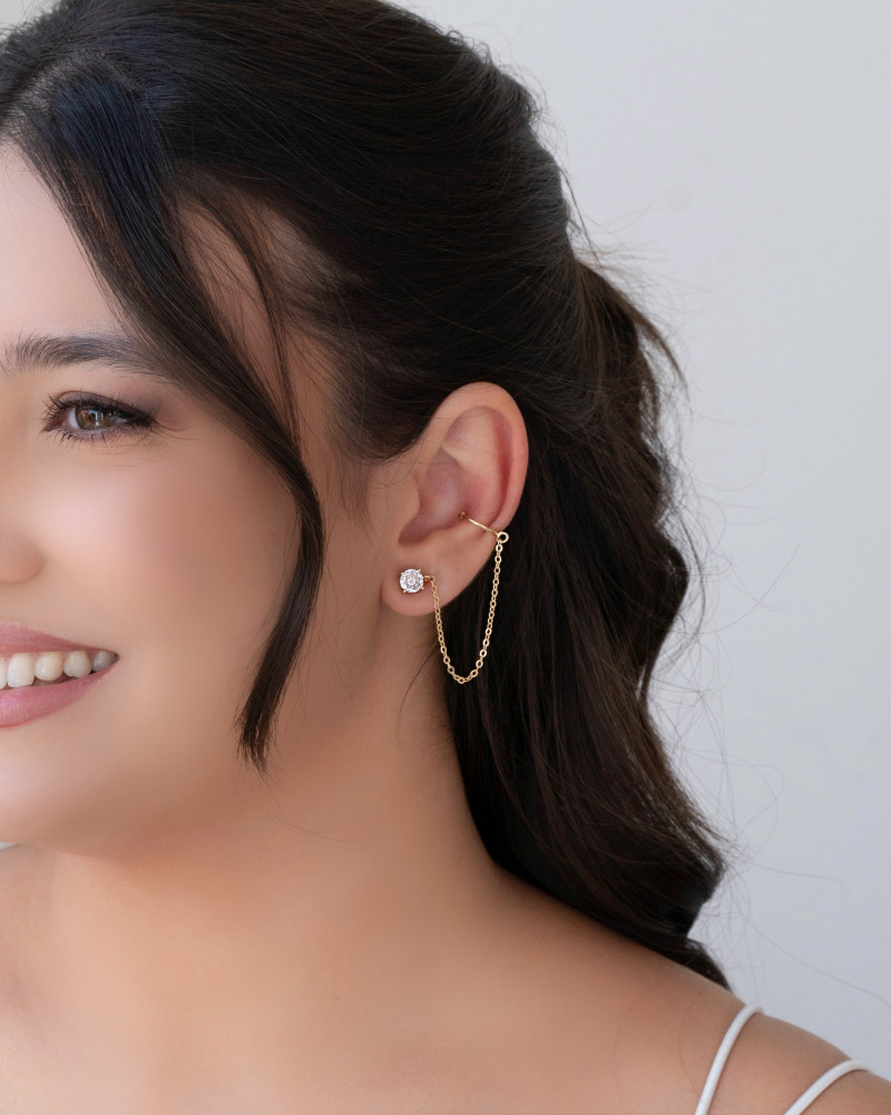 Ear Line Piercing Ponto de Luz Cristal Unilateral  Banhado a Ouro 18K