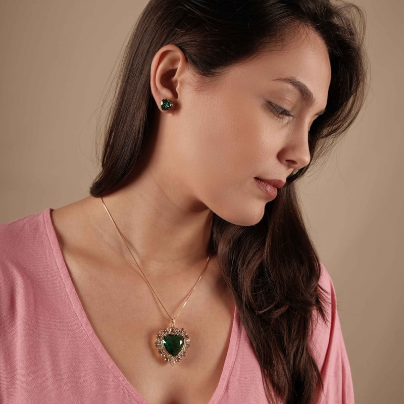 Conjunto Coração Turmalina Pingente Borda Cravejada Cristal com Corações Safira Rosa e Ametista Banhado a Ouro 18K