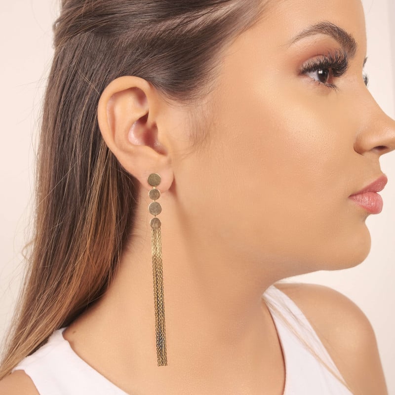 Brinco Franja Quatro Círculos Detalhes Banhado a Ouro 18K