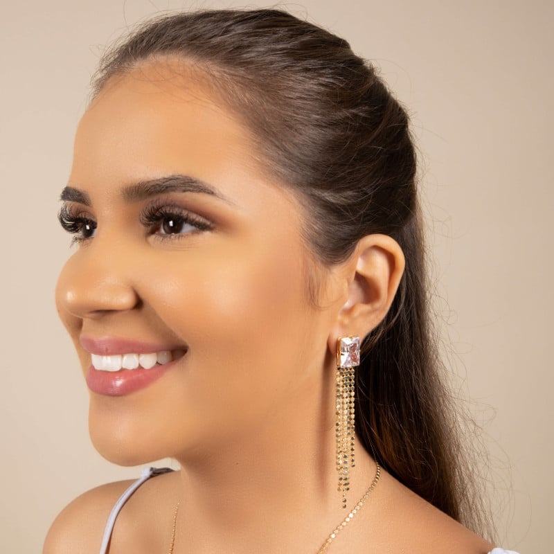 Brinco Retangular Cristal Franja com Plaquinhas Achatadas Banhado a Ouro 18K