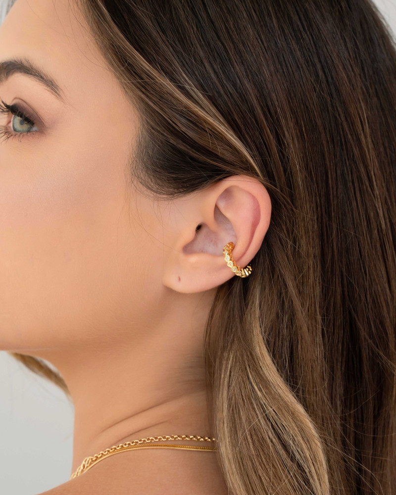Piercing Corações Lisos e Cravejado Cristal Banhado a Ouro 18K