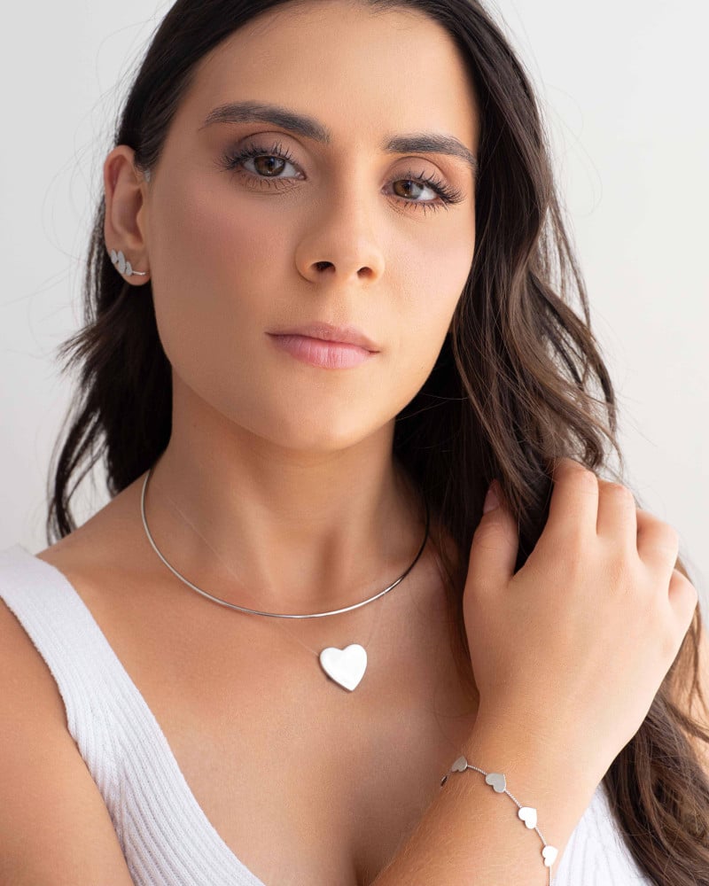 Gargantilha Nylon Pingente Coração Ródio Branco