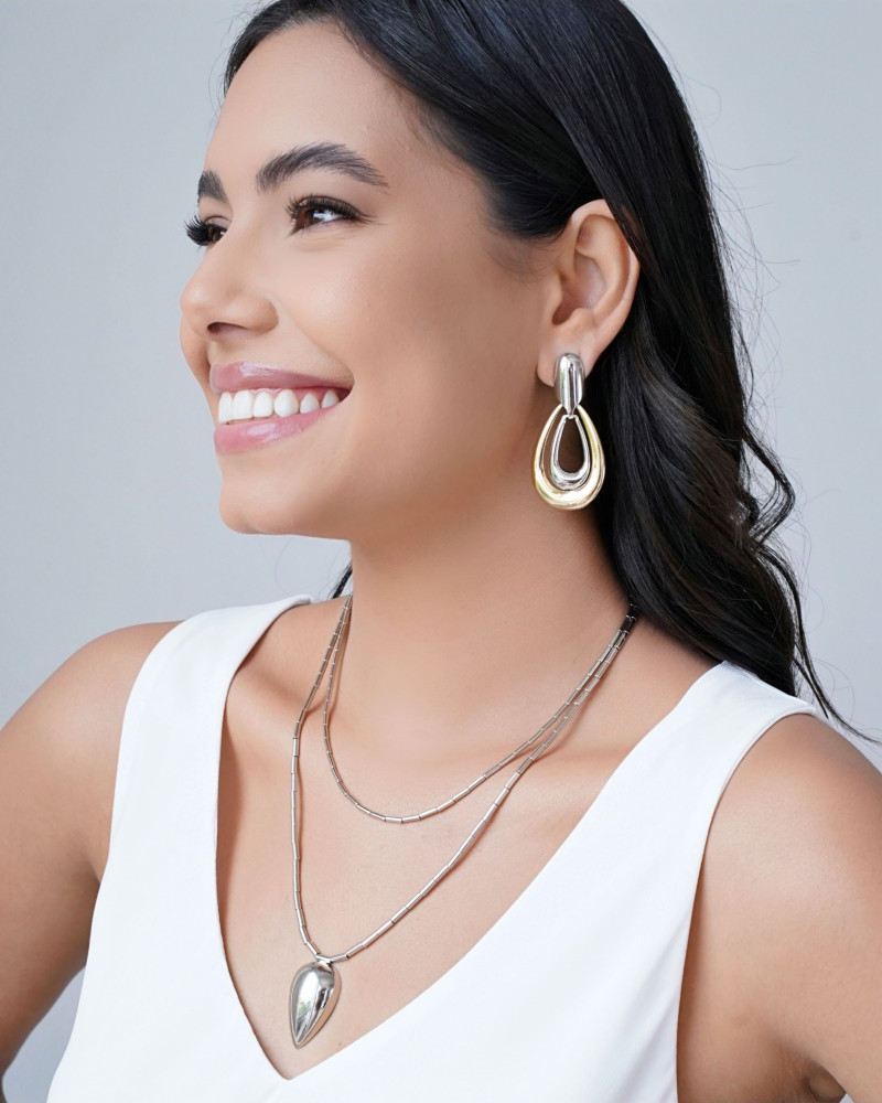 Gargantilha Canutilhos com Gota Lisa Ródio Branco
