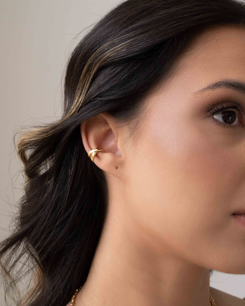 Piercing em X Liso 7 mm Banhado a Ouro 18K