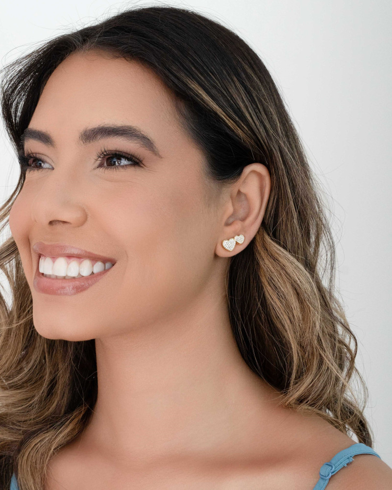 Brinco Coração Cravejado Banhado a Ouro 18K