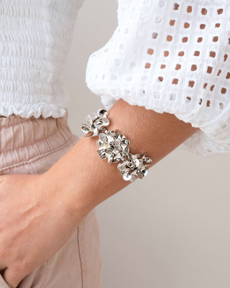 Bracelete Flores Lisas Ródio Branco