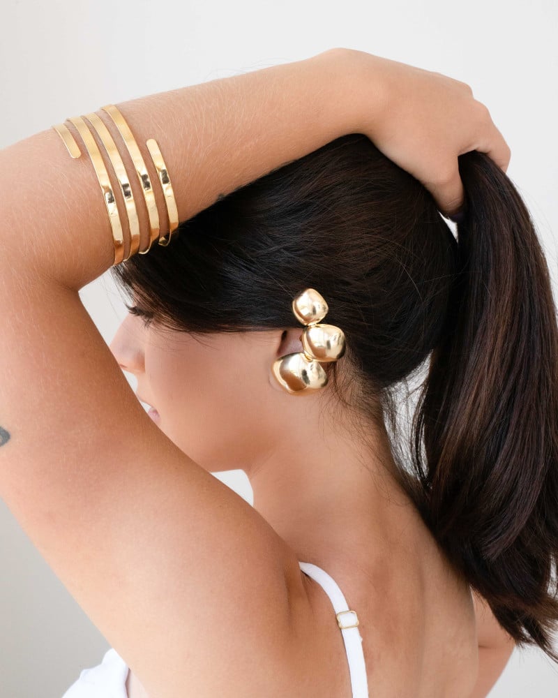 Bracelete Superior Cinco Voltas 2,5 cm Banhado a Ouro 18K