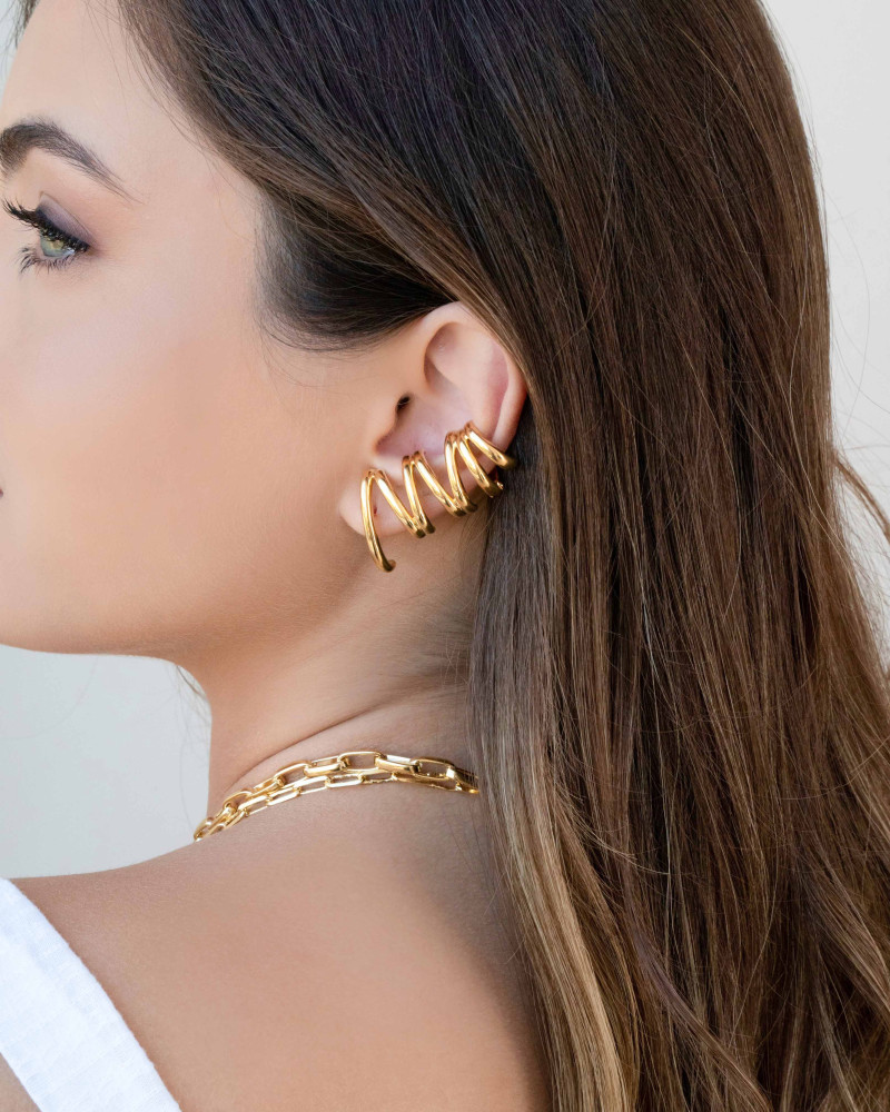 Ear Cuff Duplo 7 Filetes Liso Pressão Banhado a Ouro 18K