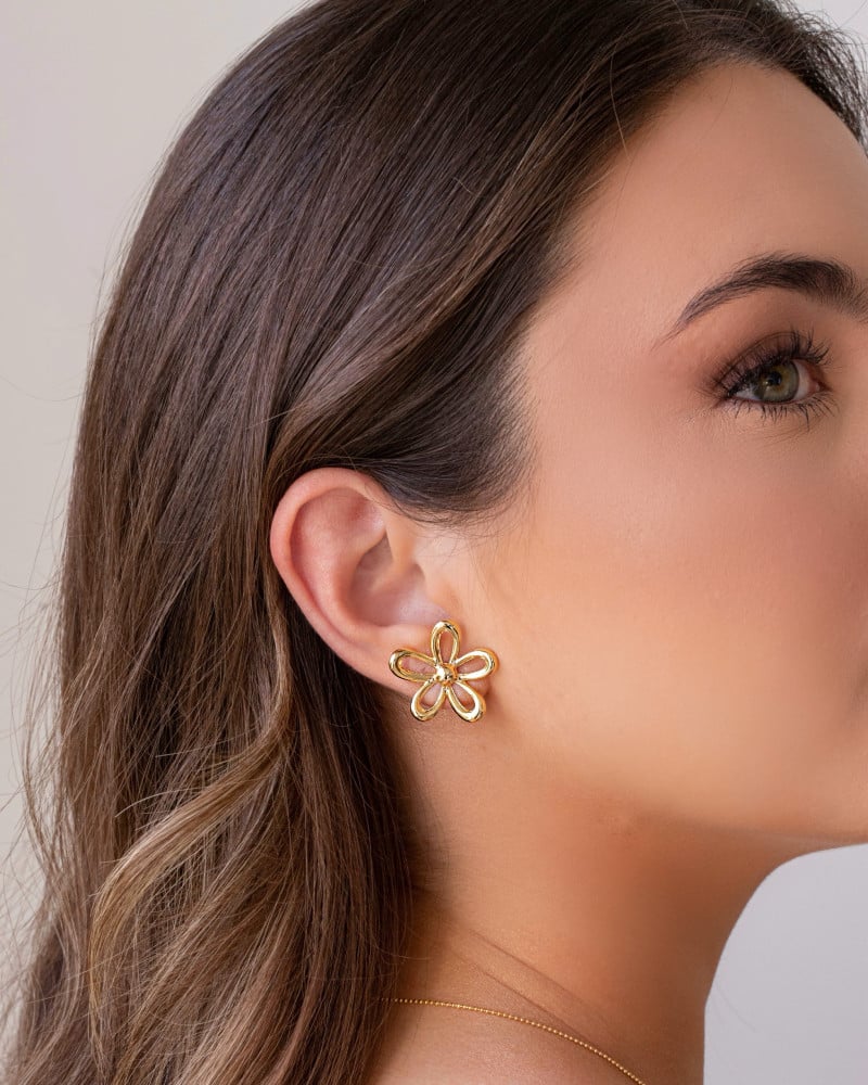 Brinco Flor Vazado Banhado a Ouro 18K