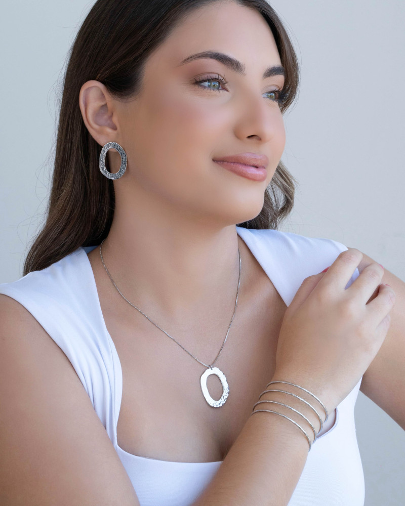 Gargantilha Veneziana Orgânico Oval Vazado Ródio Branco