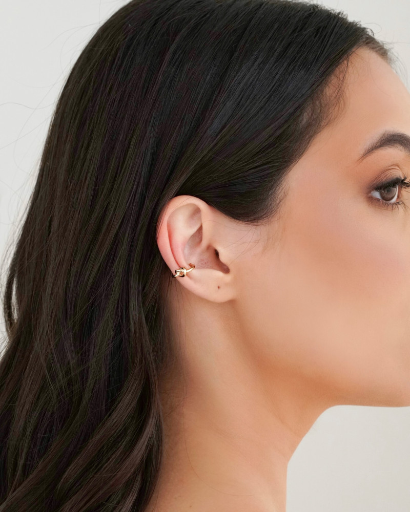 Piercing Nó Liso Banhado a Ouro 18K