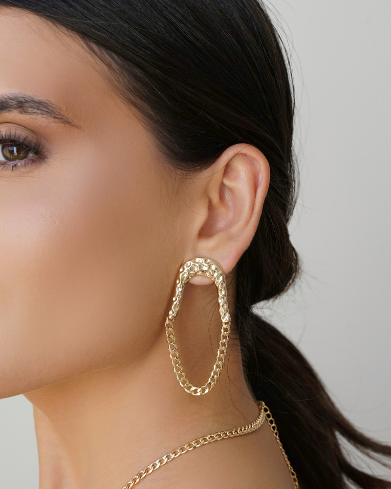 Brinco Orgânico Grumet Banhado a Ouro 18K