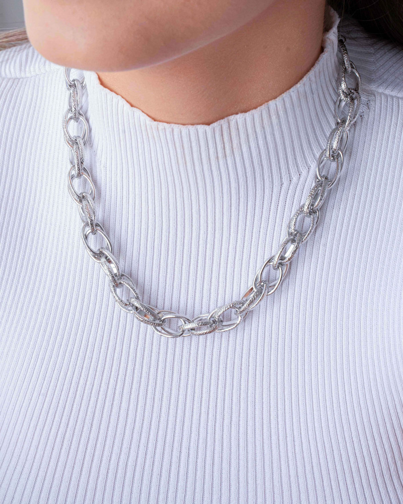 Choker Elos Entrelaçados Texturizados 12 mm Ródio Branco