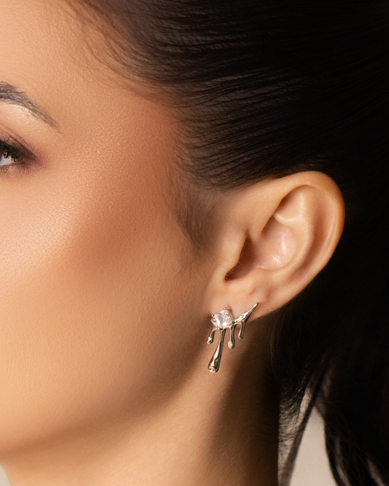 Ear Cuff Orgânico Derretido Ponto de Luz Cristal 2.5 cm Ródio Branco
