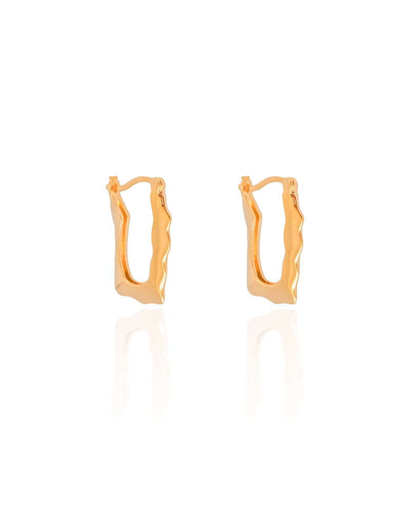 Brinco Argola Fecho Italiano Retangular Ondas 2.3 cm Banhado a Ouro 18K