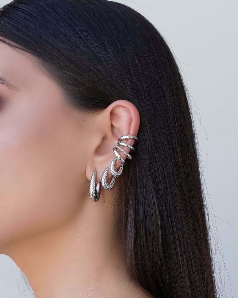 Brinco Argola Click Frisado 2.4 cm Ródio Branco