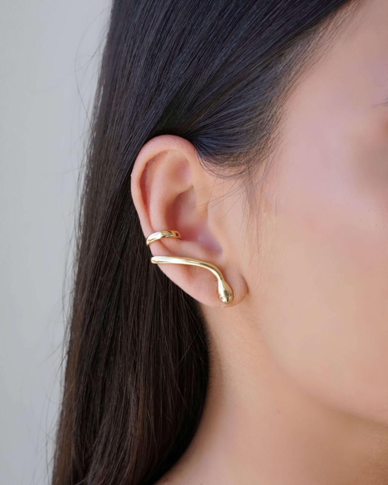 Ear Cuff Cobra Lisa Ponto de Luz Cristal 3.0 cm Banhado a Ouro 18K Lolia Acessorios