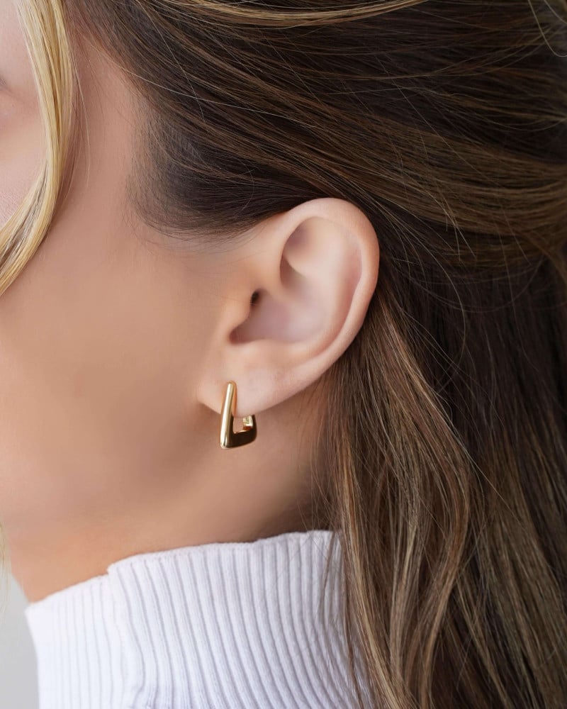 Brinco Argola Triangular Lisa 1.6 cm Banhado a Ouro 18K