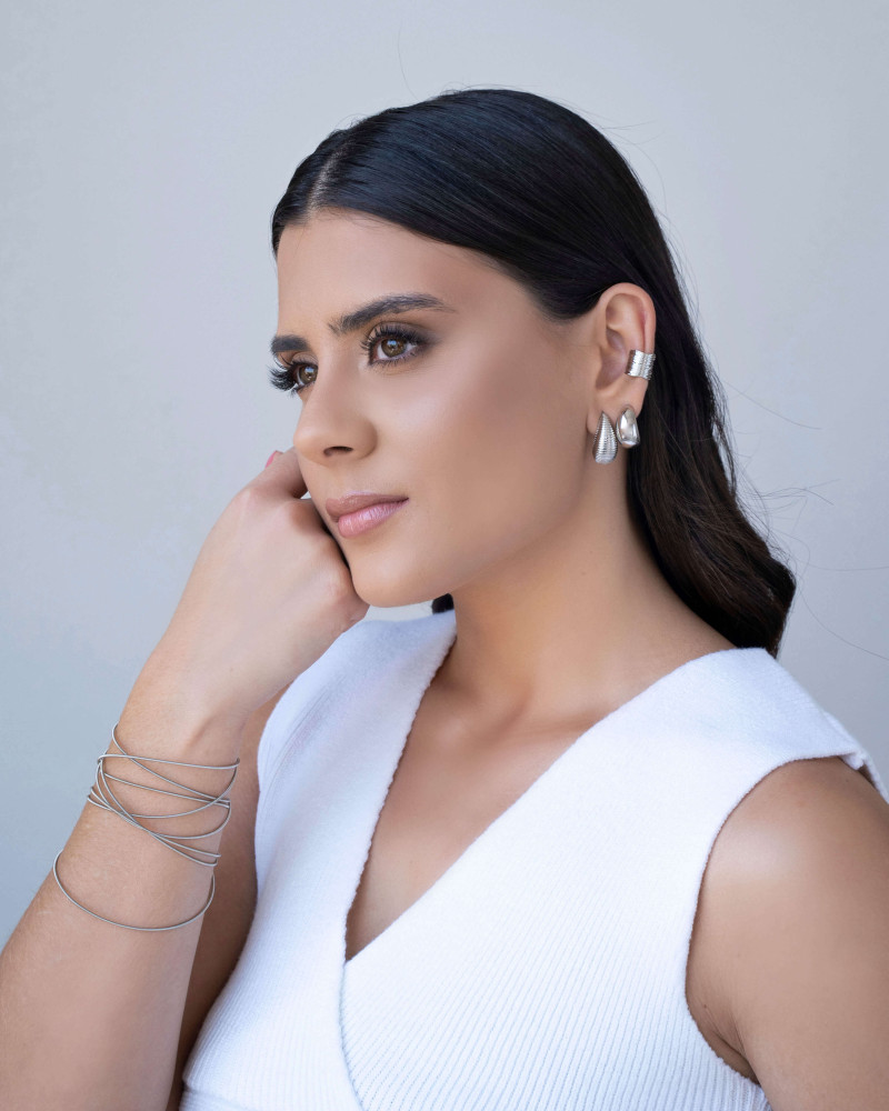 Brinco Gota Frisada 2.2 cm Ródio Branco