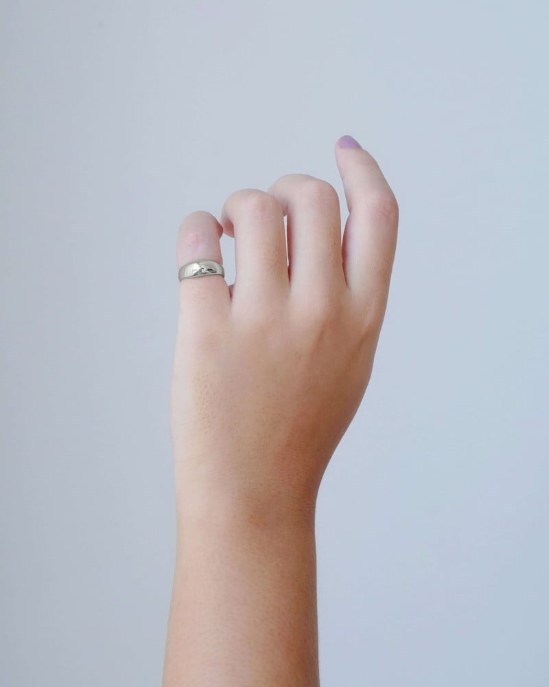 Anel Dedinho Liso Tamanho P Ródio Branco