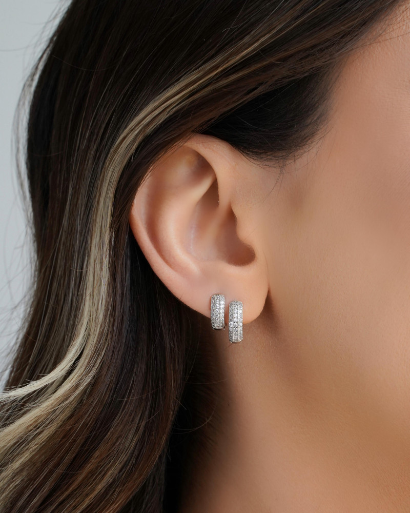 Brinco Argola Click Cravejada Cristal 1.2 cm Ródio Branco