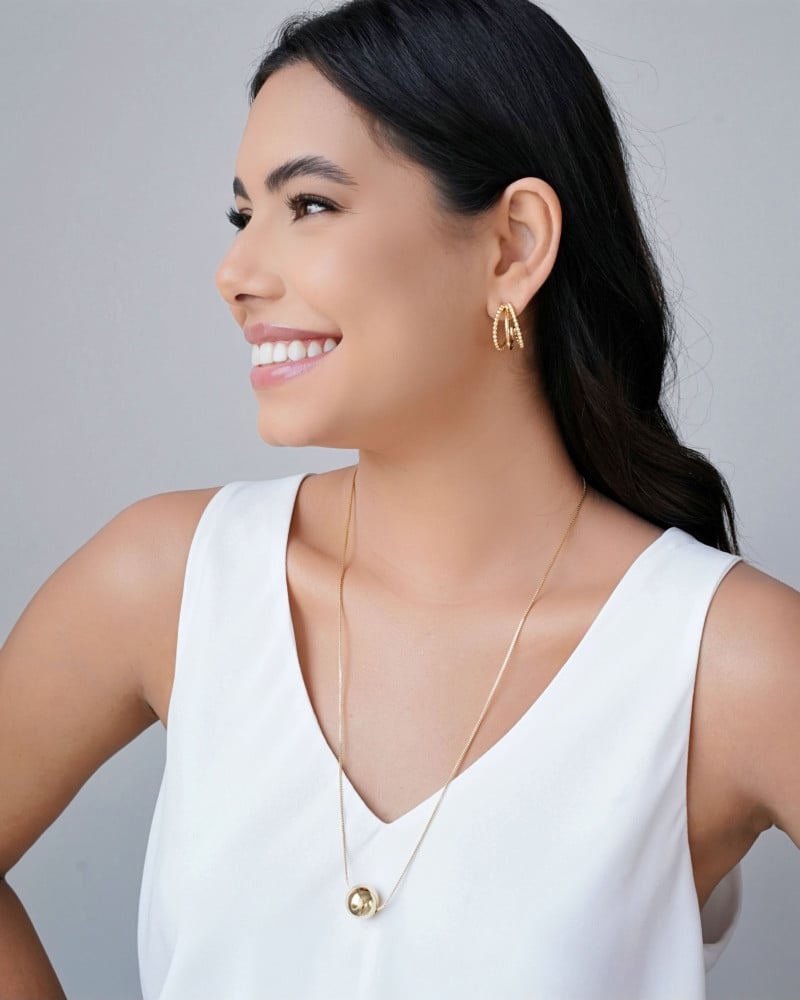 Brinco Meia Argola Três Filetes com Bolinhas Banhado a Ouro 18K