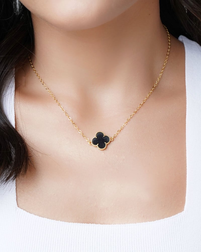 Choker Elos Trevo Preto 1.5 cm Banhado a Ouro 18K 