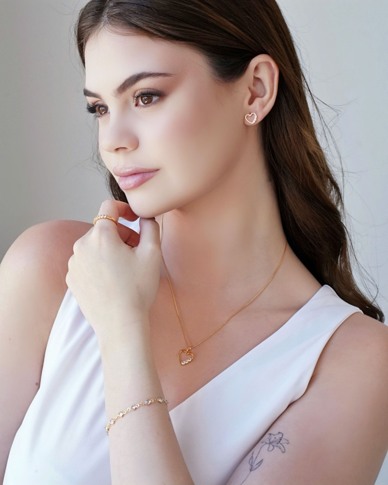 Conjunto Coração Pontos de Luz Cristal Banhado a Ouro 18K