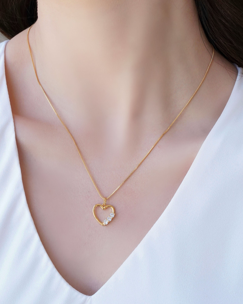 Conjunto Coração Pontos de Luz Cristal Banhado a Ouro 18K