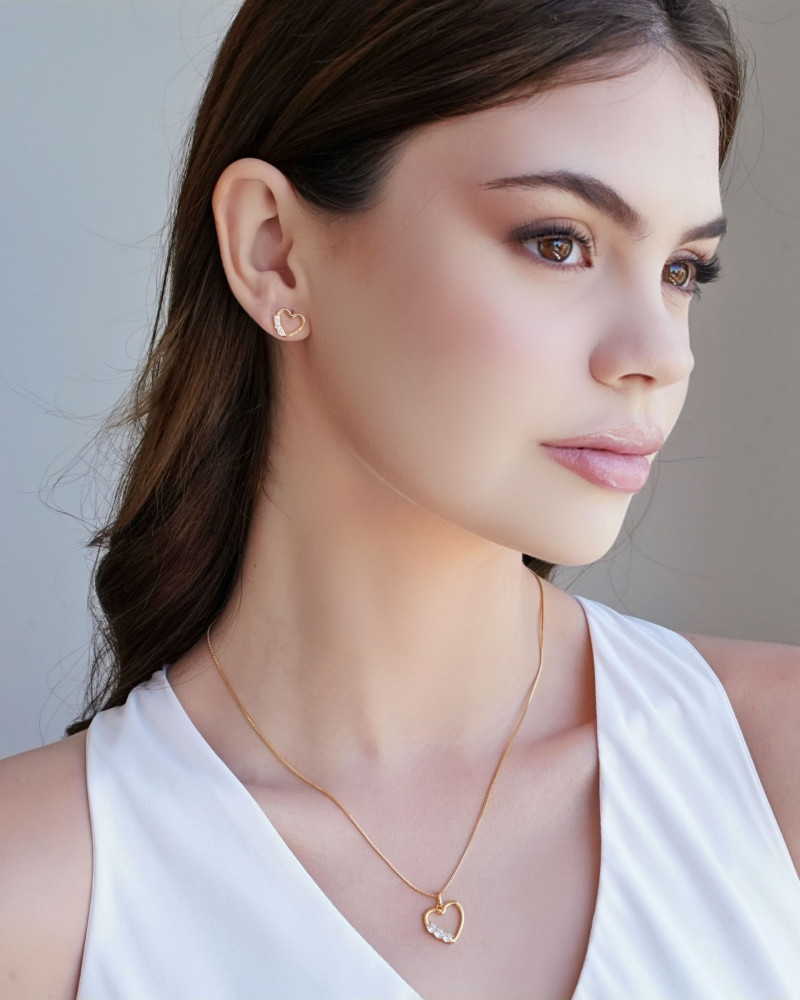Conjunto Coração Pontos de Luz Cristal Banhado a Ouro 18K