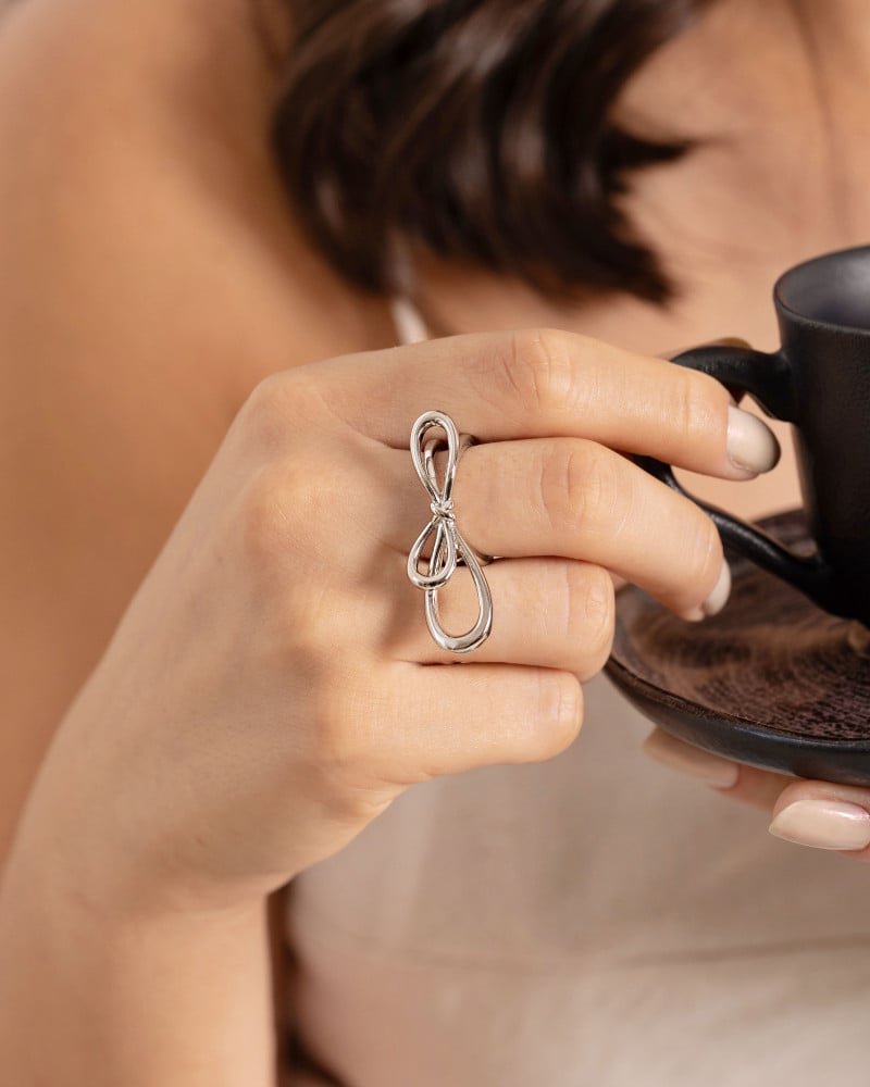 Anel Ajustável Laço Tamanho M Ródio Branco