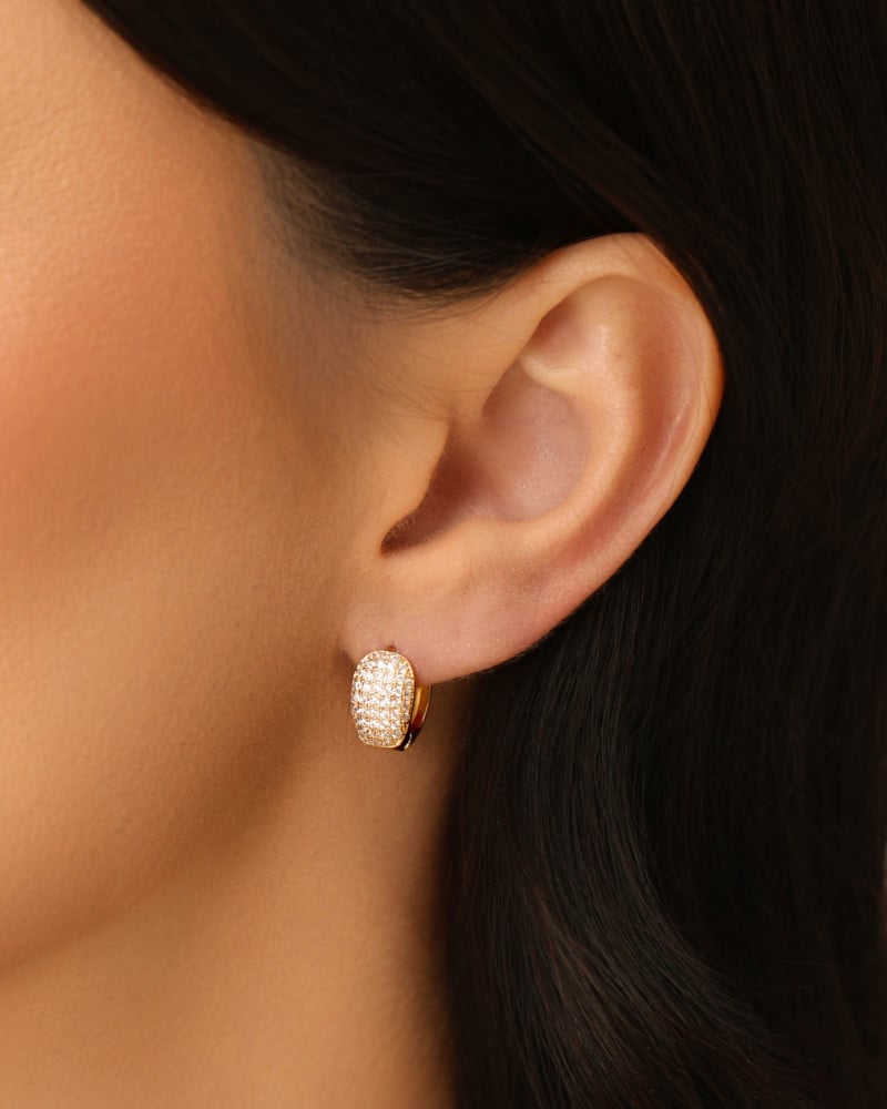 Brinco Argola Click Oval Cravejado Cristal 1.2 cm Banhado a Ouro 18K