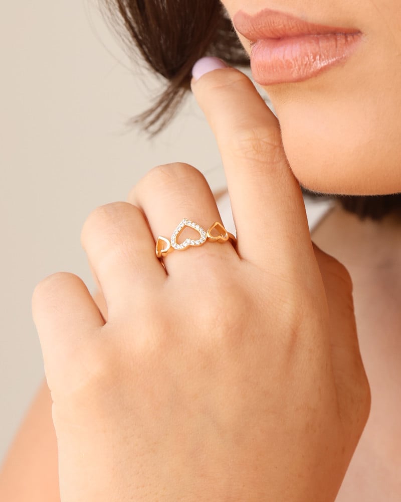 Anel Corações Vazados Cravejado Cristal Tamanho 23 Banhado a Ouro 18K