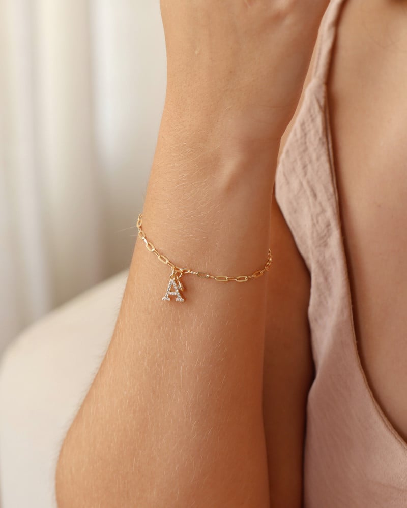 Pulseira Elos Letra J Cravejado Cristal Banhado a Ouro 18K