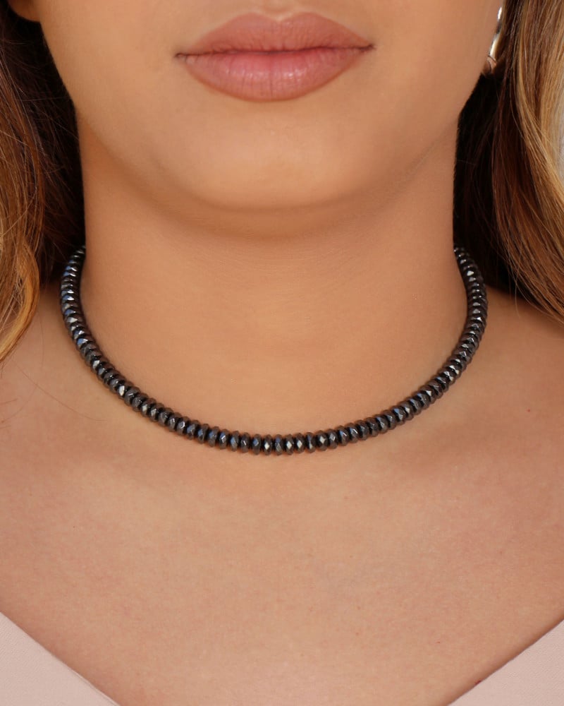 Choker Hematita Grafite 6 mm Banhado a Ouro 18K