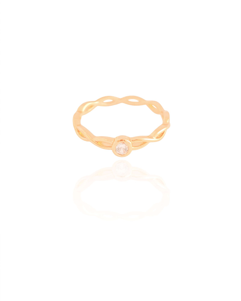 Anel Entrelaçado Ponto de Luz Cristal Tamanho 16 Banhado a Ouro 18K