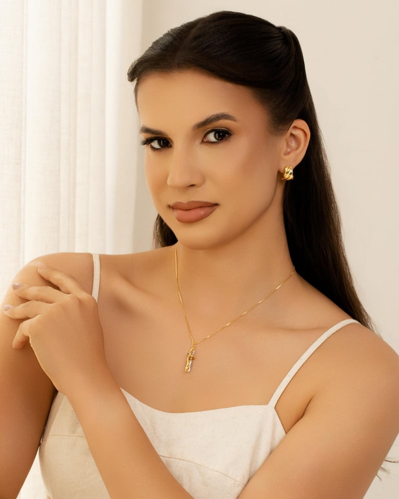 Gargantilha Veneziana Abraço Mix de Banhos Banhado a Ouro 18K - 45 cm