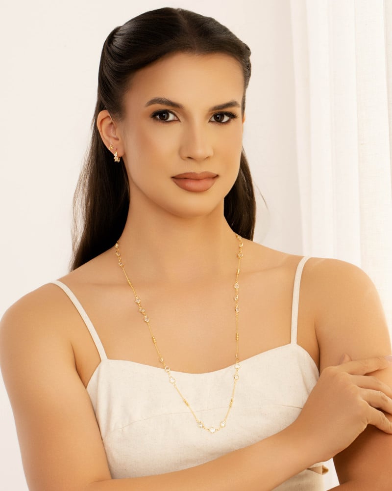 Gargantilha Longa Pontos de Luz Cristal Bolinhas Lisas Banhado a Ouro 18K - 80 cm