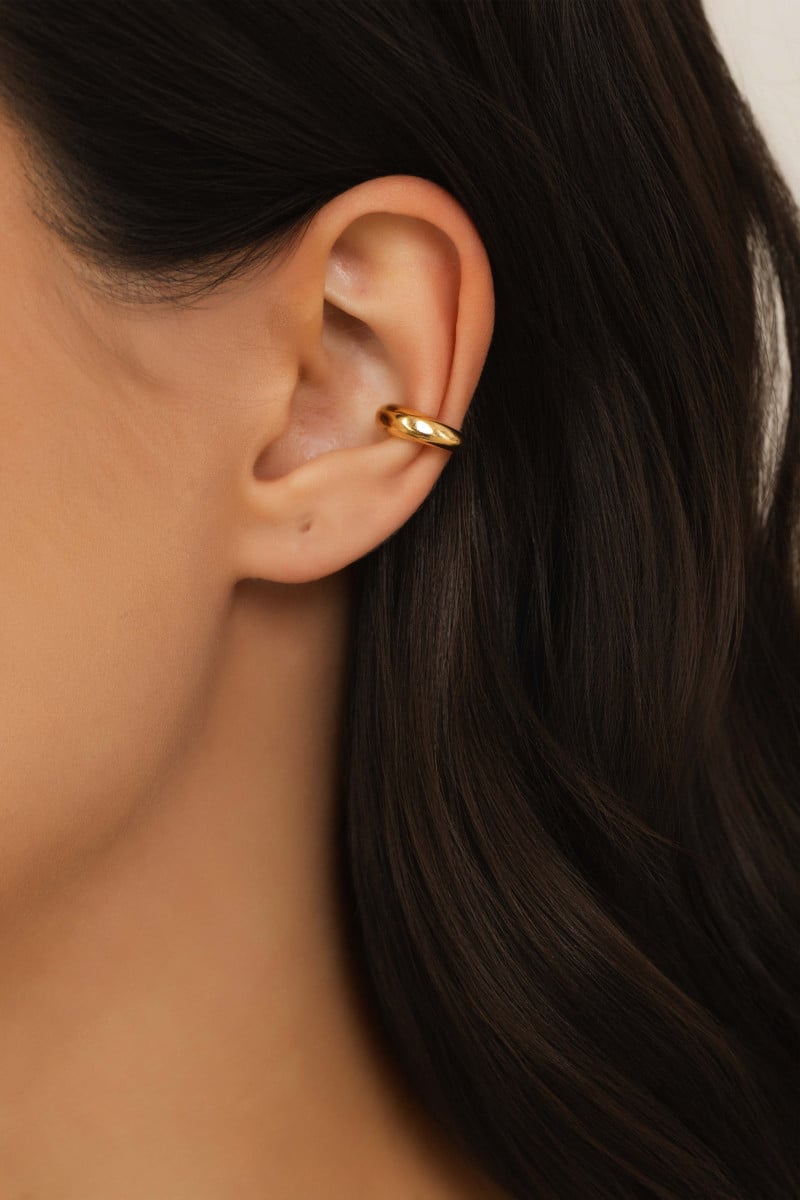 Piercing Gota Lisa 4 mm Banhado a Ouro 18K