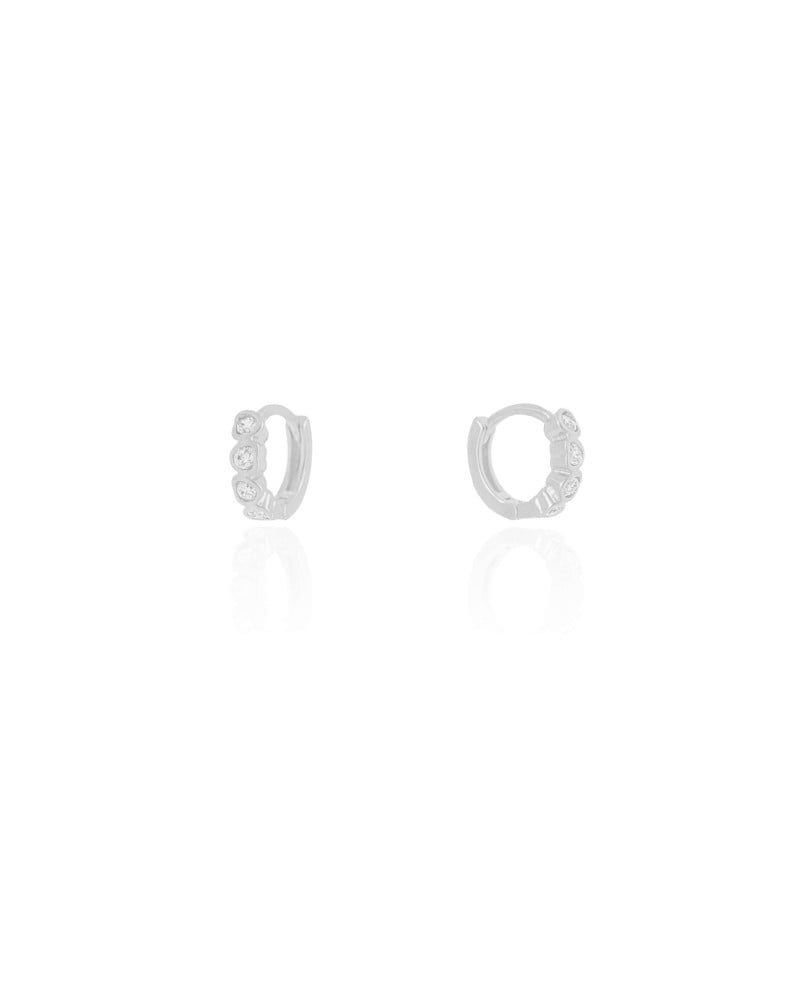 Brinco Argola Infantil Corações Cravejado Cristal 1.0 cm Ródio Branco