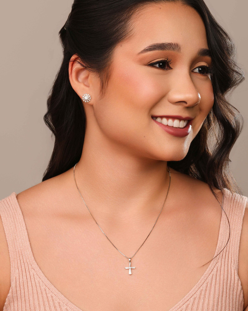 Gargantilha Veneziana Cruz Baguetes Cristal Ródio Branco - 45 cm